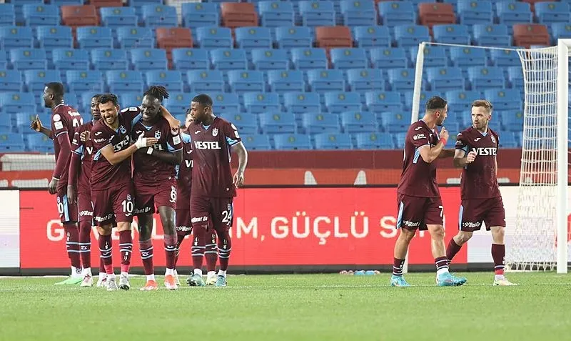 Fırtına'dan muhteşem geri dönüş! Trabzonspor 4-2 Gaziantep FK (MAÇ SONUCU-ÖZET)-5