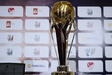 TFF açıkladı: Galatasaray-Fenerbahçe Süper Kupa finalinin saati 18.45 olarak değişti