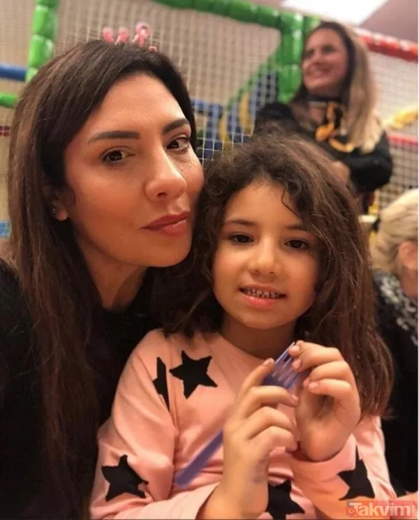 Hande Soral ile İsmail Demirci minik oğulları Ali’nin yüzünü ilk kez gösterdi! Ünlülerden yorum yağdı: Petek Dinçöz, Ebru Şahin... - 13