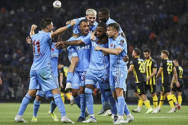 sezon-ilk-karsilasmasinda-firtina-esti-trabzonspor-2-0-istanbulspor-1659738227545.jpeg Sezon ilk karşılaşmasında Fırtına esti! Trabzonspor 2-0 İstanbulspor-3