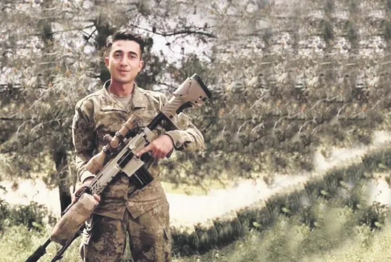 Vatan size minnettar