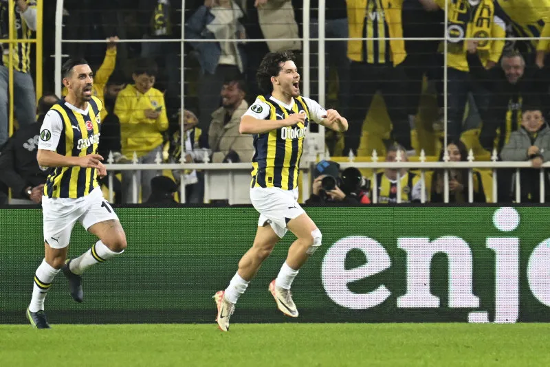 Fenerbahçe Spartak Trnava'yı farklı yendi liderliği kaptı! - 12