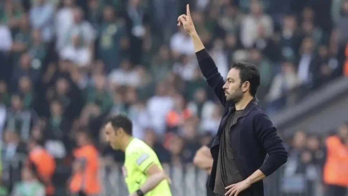 Selçuk İnan ilk defa Galatasaray'ı yendi