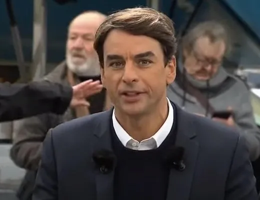 Macron istifa diye bağırdı psikiyatri servisine gönderildi