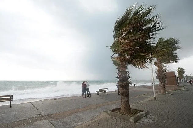 Meteoroloji'den son dakika kuvvetli rüzgar uyarısı! 3 Ekim 2019 hava durumu