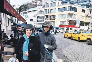 Aslı Bekiroğlu ve Furkan Rıza Demirel çifti Bebek sahilinde görüntülendi!
