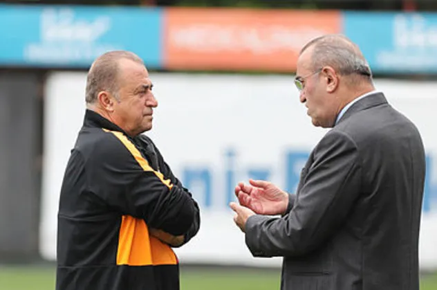 Galatasaray'da kritik toplantıda gerginlik! Abdurrahim Albayrak istifa kararı aldı
