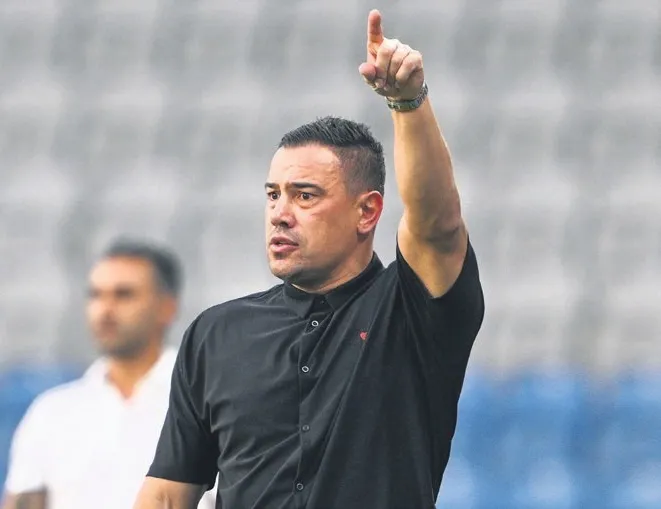 Çağdaş Atan gitti ilk aday Şahin