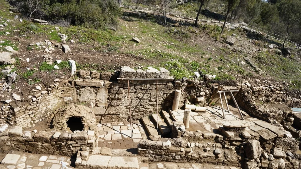 Aspendos’un kalbi yeniden atıyor! 300 metrelik antik Tiyatro Caddesi gün yüzüne çıktı