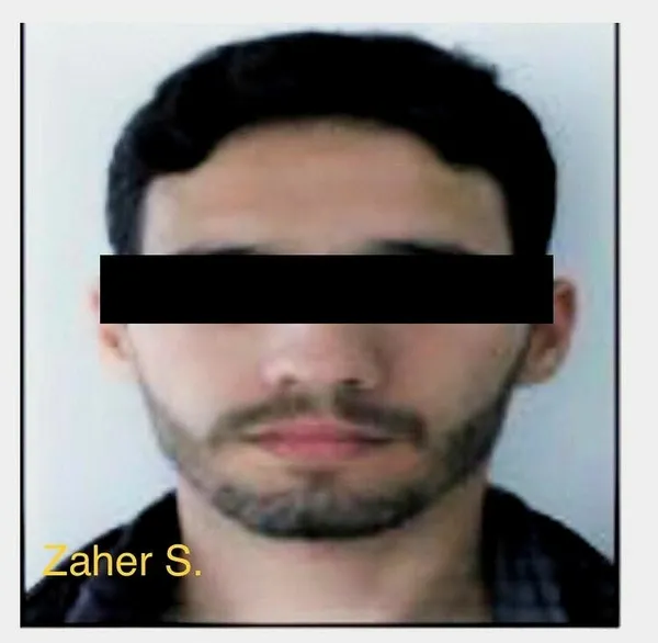 son-dakika-deasin-silahli-kanadindan-2-terorist-istanbulda-yakalandi-1668151412817.jpeg SON DAKİKA! DEAŞ'ın silahlı kanadından 2 terörist İstanbul'da yakalandı-2
