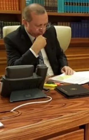 AK Parti'de kritik gün