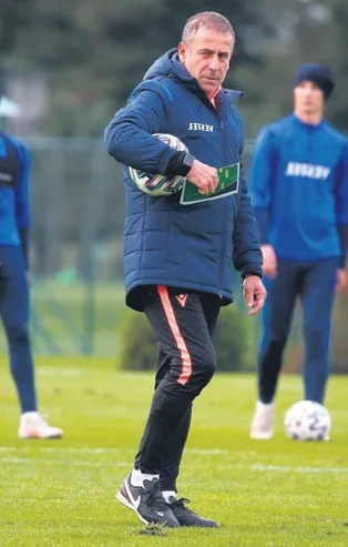 Abdullah Avcı: Zirvede devam etmeliyiz