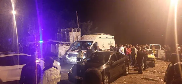 osmaniyeye-sehit-atesi-dustu-aci-haber-uzman-cavus-yunus-emre-yalmanin-baba-evine-ulasti-1635195071763.jpg Osmaniye'ye şehit ateşi düştü! Acı haber Uzman Çavuş Yunus Emre Yalman'ın baba evine ulaştı-5