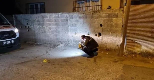 Adana’da gece yarısı silahlar konuştu! Evinin yakınında kurşunladılar