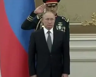 Suudi Arabistan ordusunun Rus marşı performansı Putini şaşkına çevirdi
