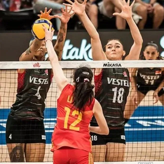 Son dakika: Filenin Sultanlarından tarihi başarı! A Milli Kadın Voleybol Takımı Milletler Ligi şampiyonu oldu... Başkan Erdoğandan tebrik mesajı!