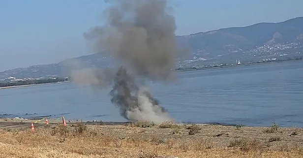 Bursa'nın İznik Gölü kıyısında tarihi el bombası bulundu: Ekipler imha etti