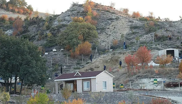 ankarada-kan-donduran-olay-9-yildir-aranan-2-kardesin-olduruldugu-ortaya-cikti-kemik-parcalari-1633883420580.jpeg Ankara'da kan donduran olay! 9 yıldır aranan 2 kardeşin öldürüldüğü ortaya çıktı! Yasak aşk iddiası ve kemik parçaları...-4