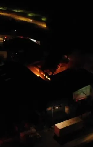 Son dakika: Tuzla’da fabrika yangını