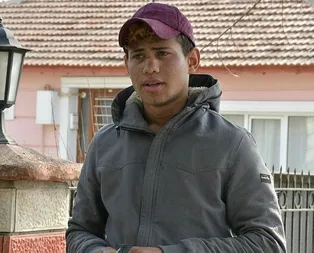 Yunan askerinden insanlık dışı muamele!