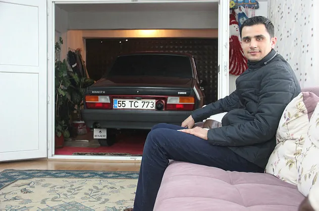 Samsun'da akılamaz tutku! Arabası ile birlikte yaşıyor