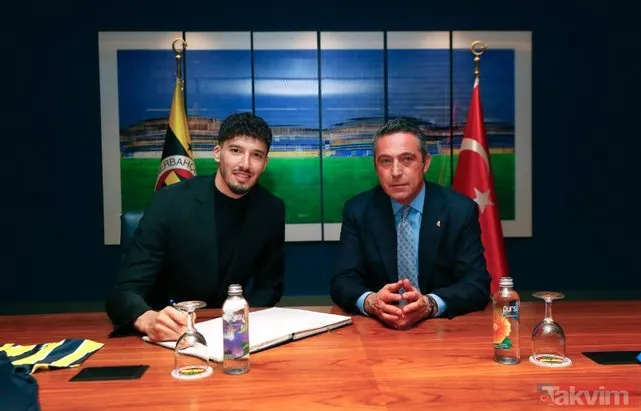 ÖZEL | Fenerbahçe’de Altay Bayındır’ın attığı İmzanın perde arkası ortaya çıktı! İşte o detay ve teklif
