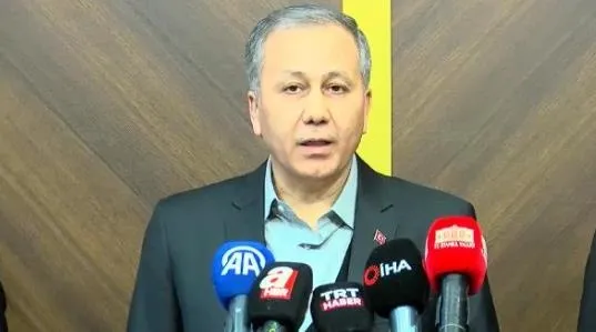 Sarıyer'deki Santa Maria İtalyan Kilisesi'nde silahlı saldırı! 2 katil zanlısı yakalandı, 51gözaltı | Saldırıyı DEAŞ üstlendi-11