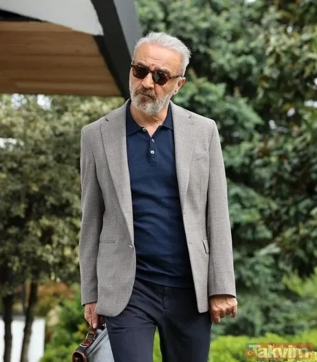 İnci Taneleri'nin başrolü Yılmaz Erdoğan'ın annesini daha önce gördünüz mü? Belçim Bilgin'in eski kayınvalidesi güzelliğiyle mest etti... - 4