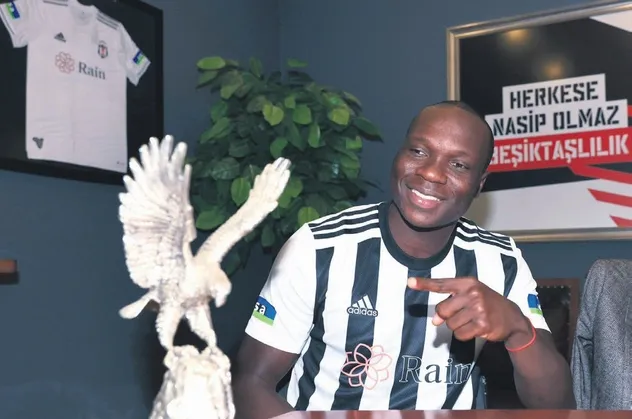 Aboubakar, 3.5 yılda 245 milyon 330 bin lira kazanacak!