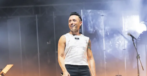 Mabel Matiz Antalya’da unutulmaz bir gece yaşattı