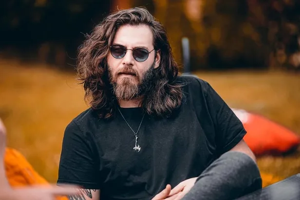 Yılanların efendisi Tuğkan Gönültaş (Elraenn): "Sosyal medya sevgisizliğin karşılığı gibi!"-2