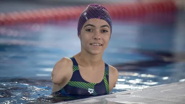 baskan-erdogandan-engelleri-asan-kahraman-sevilay-ozturke-ovgu-dolu-sozler-1667751547384.jpeg Başkan Erdoğan'dan engelleri aşan kahraman Sevilay Öztürk'e övgü dolu sözler-7