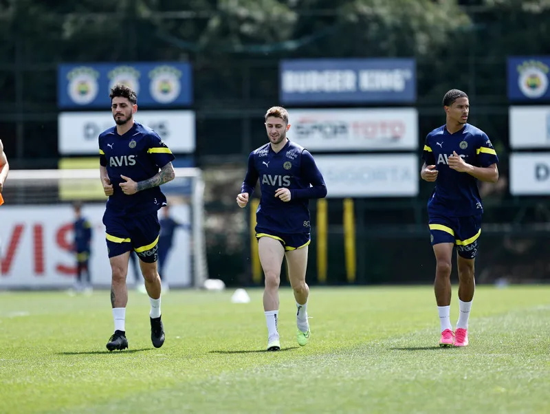 Fenerbahçe bir transferi daha bitiriyor! Ryan Kent'in ardından... - 2