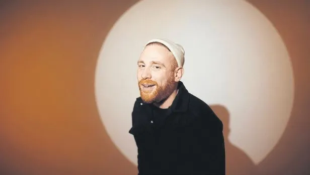 irakta-ilk-kez-uluslararasi-kadin-sanatci-olarak-konser-veren-bulent-ersoya-koruma-ordusu-1646075144629.jpeg Irak'ta ilk kez uluslararası kadın sanatçı olarak konser veren Bülent Ersoy'a koruma ordusu-3