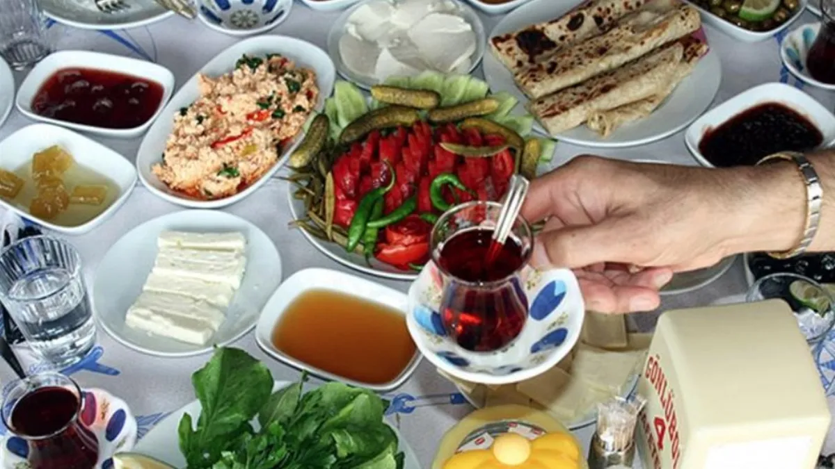 Ramazan Ayında sağlıklı beslenme nasıl olmalı? Sağlık Bakanlığı paylaştı: Sahur öğünü atlanmamalıdır