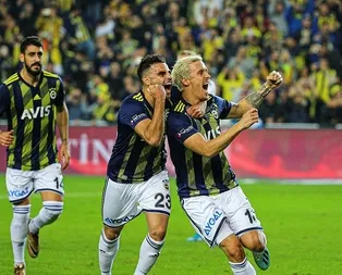 Kanaryadan kritik 3 puan! Fenerbahçe 3-1 Beşiktaş MAÇ SONUCU