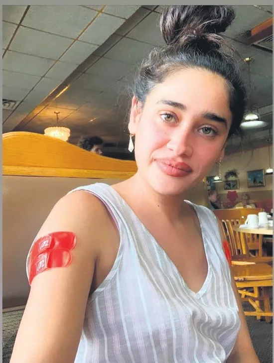 Meltem Miraloğlu 80 yaşındaki Amerikalı ile evlenmişti Meltem Miraloğlu 80 yaşındaki Amerikalı ile evlenmişti