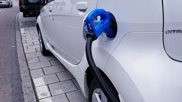 Togg'un liderliğinde Türkiye'nin elektrikli otomobil devrimi! Akaryakıt istasyonlarında voltaj yükseliyor-6