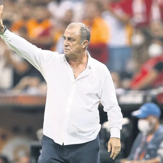 Çekya’nın ilk adayı Terim