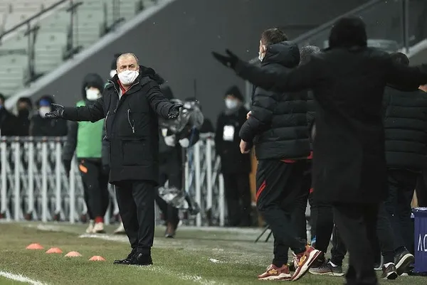 galatasaray-teknik-direktoru-fatih-terimden-transfer-aciklamasi-olursa-olur-olmazsa-olmaz-1610928420423.jpeg Galatasaray Teknik Direktörü Fatih Terim'den transfer açıklaması: Olursa olur olmazsa olmaz-3