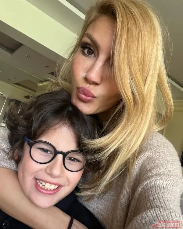 Emre Altuğ’un ‘arkadaş değiliz’ dediği Çağla Şıkel’den flaş çocuk açıklaması! “Gurur duyuyorum” deyip açıkladı! Samimi itiraf... - 23