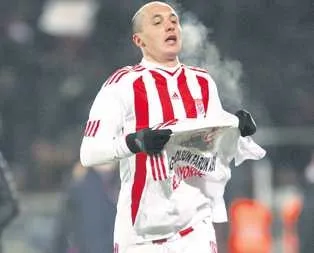 1 numarada Aatıf var