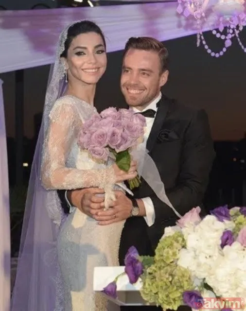 2 Ekim’de nikah masasına oturacaklardı! Merve Boluğur ile Mert Aydın sokak ortasında tartıştı! Telefona gelen o mesaj... - 10