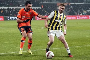 Fenerbahçe - Başakşehir maçı bu akşam saat kaçta? FB - Başakşehir maçı hangi kanalda canlı yayınlanacak? İlk 11'ler...