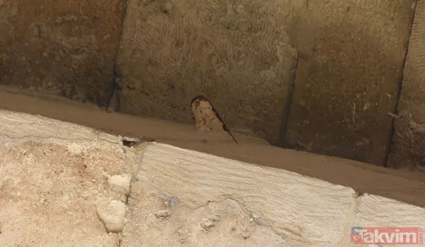 Sivas'ta Şifaiye Medresesi'nin restorasyonundan ana eyvan kemerinin taşları arasında inşaat malası unutuldu - 1