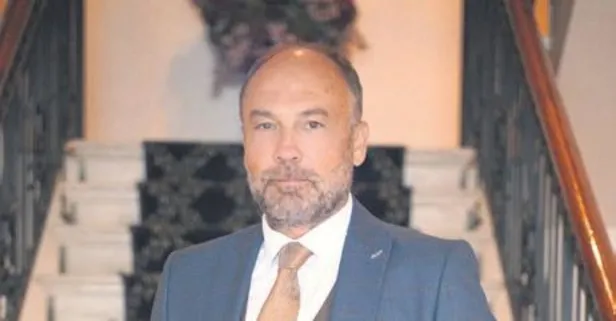 Mahir Günşıray'dan Serenay Sarıkaya, Burak Deniz ve Ramazan Demir'i kızdıracak sözler: “Ucuz, akılsız..."