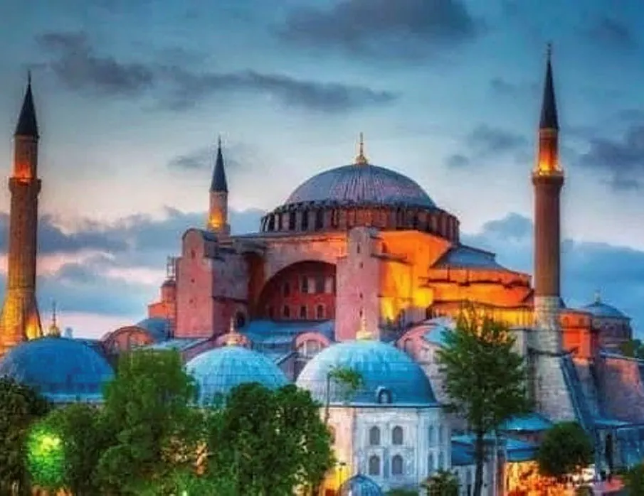 PTT’den ’Ayasofya Camii’ için özel pul!