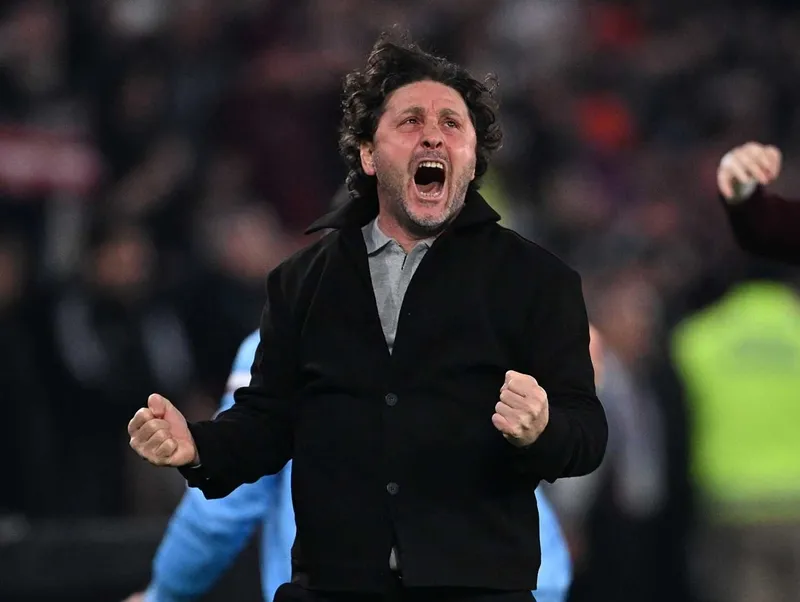 Fatih Tekke yeniden doğdu! Trabzonspor geleceğe umutla bakıyor-10