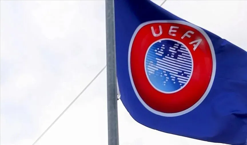uefa-fenerbahceye-cezayi-kesti-gerekce-2025-kadro-maliyet-tutari-1782840348970.jpeg UEFA Fenerbahçe'ye cezayı kesti: Gerekçe 2025 kadro maliyet tutarı-2