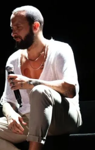 SON DAKİKA: Şarkıcı Berkay'ın 4 yıl 4 aya kadar hapsi isteniyor! Takipçisi o küfürlü mesajı affetmedi